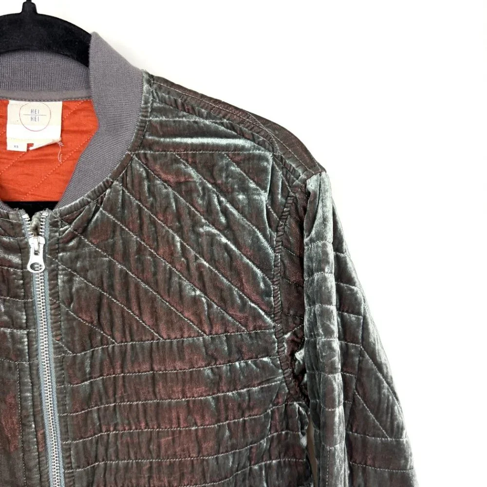 Anthropologie Hei Hei Velvet Relaxed Quilted Jacket Grey XS - Picture 4 of 10